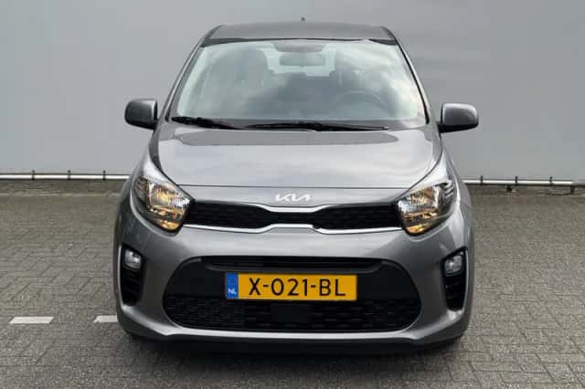 Kia Picanto (2023) thumbnail 6