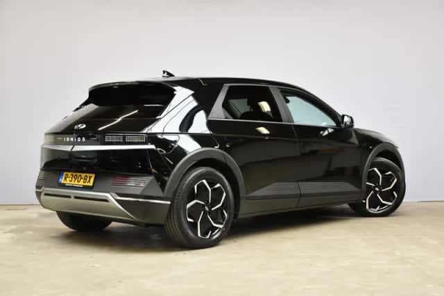 Hyundai Ioniq 5 (2022) thumbnail 5