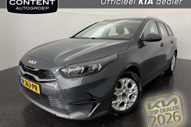 Kia Ceed Sportswagon (2022) thumbnail 1