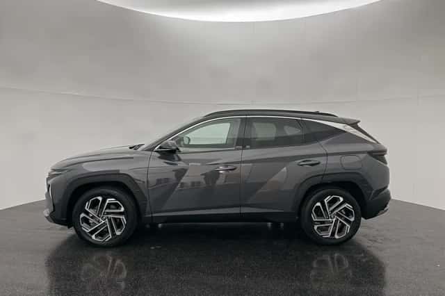 Hyundai Tucson (2024) thumbnail 2