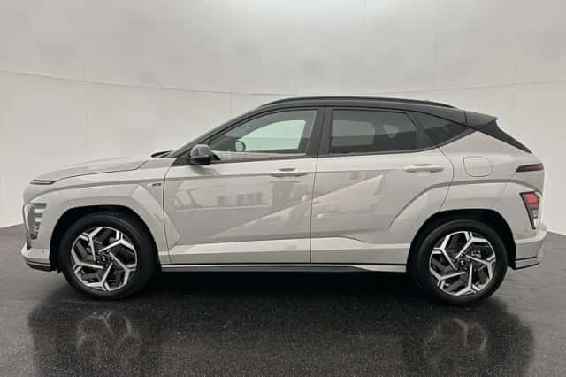 Hyundai Kona (2025) thumbnail 2