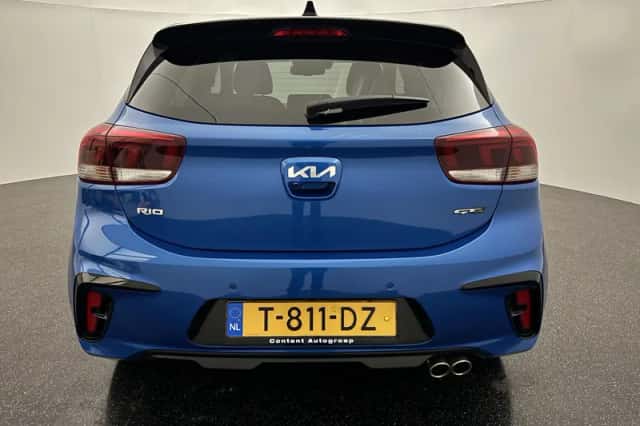 Kia Rio (2023) thumbnail 4