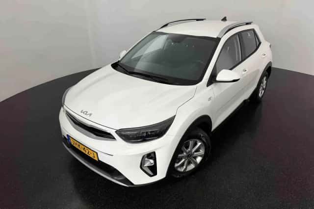 Kia Stonic (2025) thumbnail 6