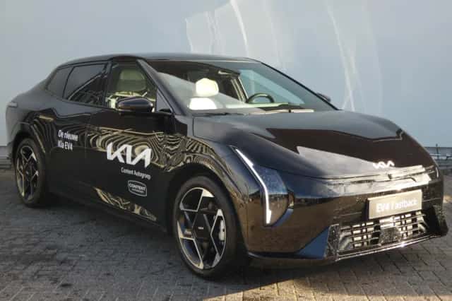 Kia EV4 (2026) thumbnail 3