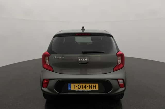 Kia Picanto (2023) thumbnail 4