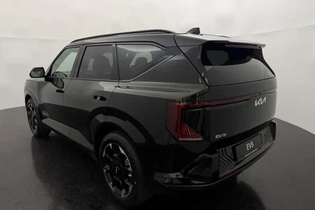 Kia EV5 (2026) thumbnail 3