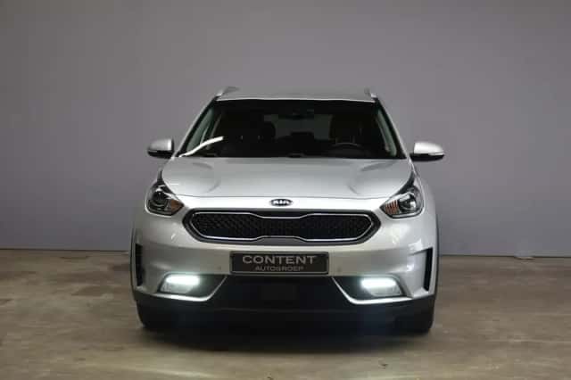 Kia Niro (2019) thumbnail 2