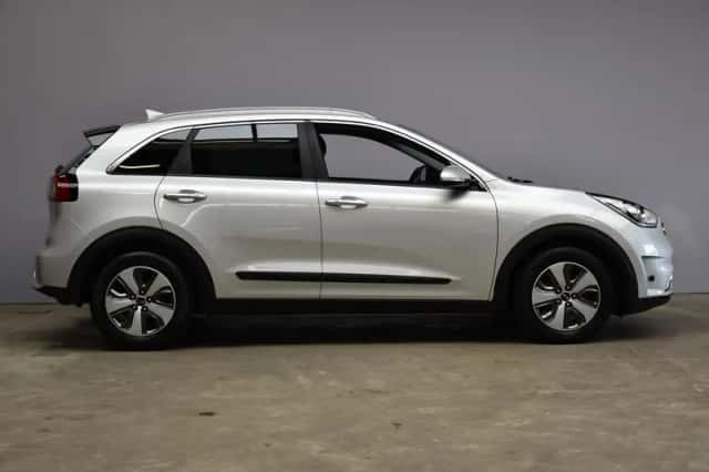 Kia Niro (2019) thumbnail 4