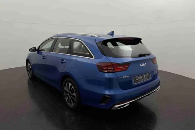 Kia Ceed (2022) thumbnail 2