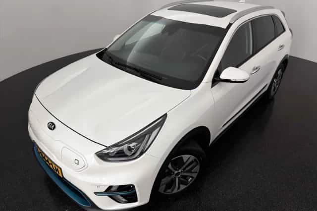 Kia Niro EV (2021) thumbnail 2