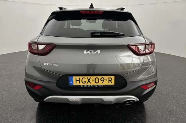 Kia Stonic (2025) thumbnail 4