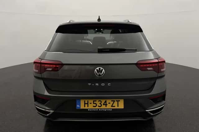 Volkswagen T-Roc (2020) thumbnail 4