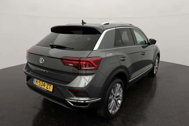 Volkswagen T-Roc (2020) thumbnail 5