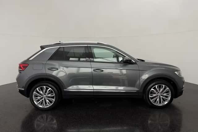 Volkswagen T-Roc (2020) thumbnail 6