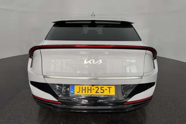 Kia EV6 (2025) thumbnail 5