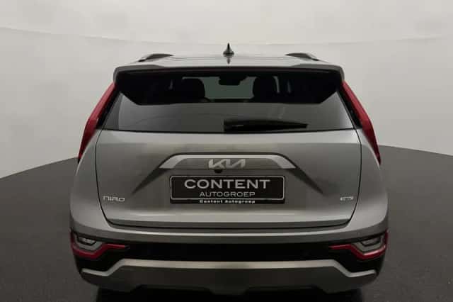 Kia Niro (2023) thumbnail 5