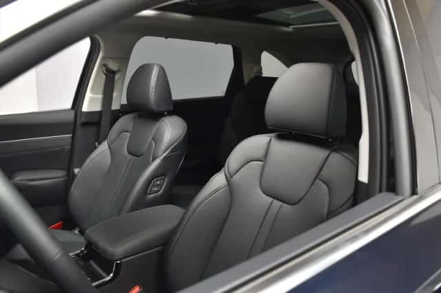 Kia Sorento (2026) thumbnail 6