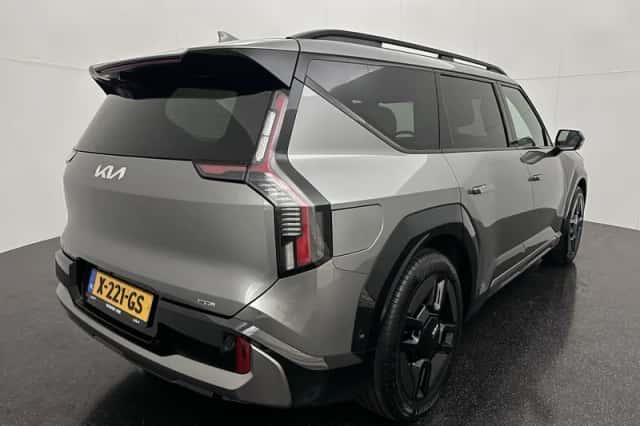 Kia EV9 (2023) thumbnail 5
