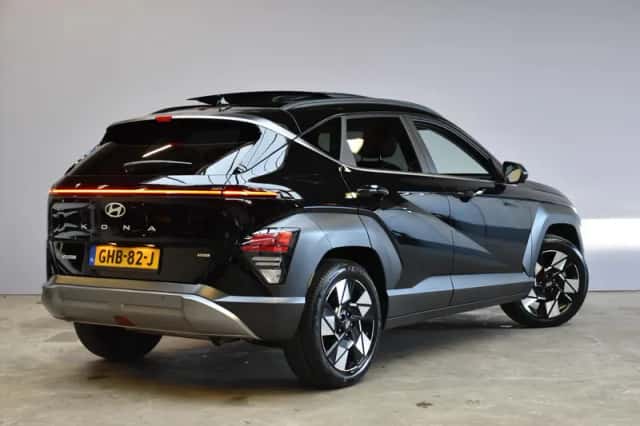 Hyundai Kona (2024) thumbnail 5