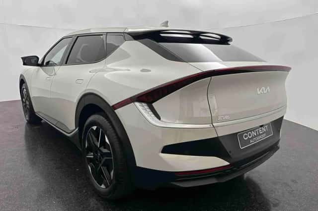 Kia EV6 (2026) thumbnail 2