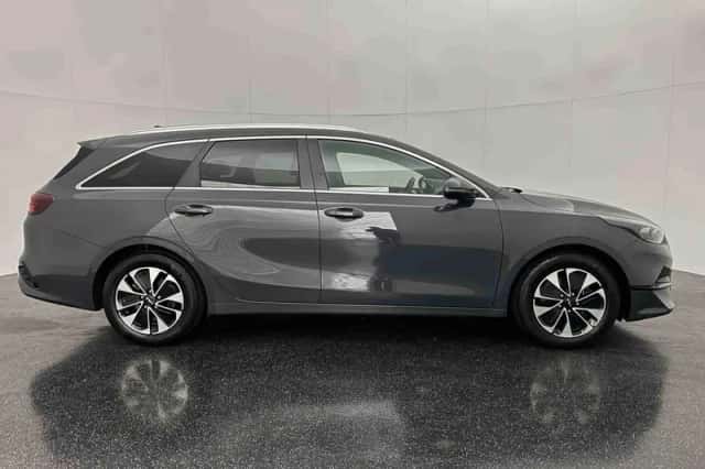 Kia Ceed (2025) thumbnail 6