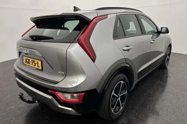 Kia Niro (2025) thumbnail 5