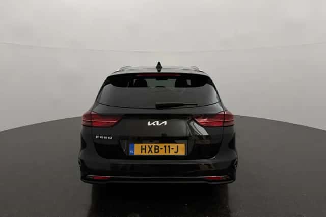Kia Ceed Sportswagon (2025) thumbnail 4