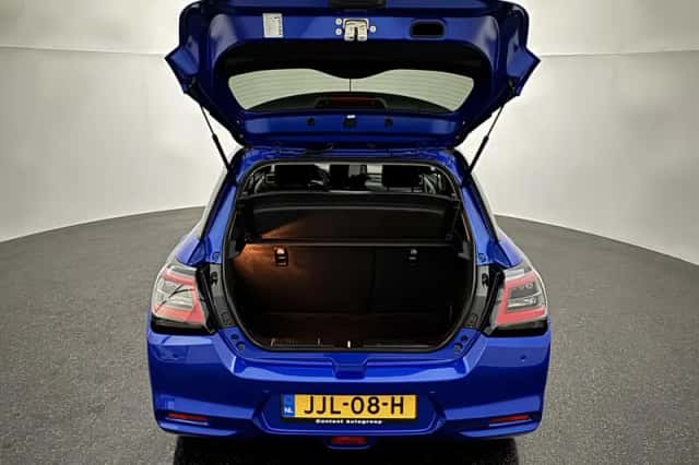 Suzuki Swift (2025) thumbnail 5