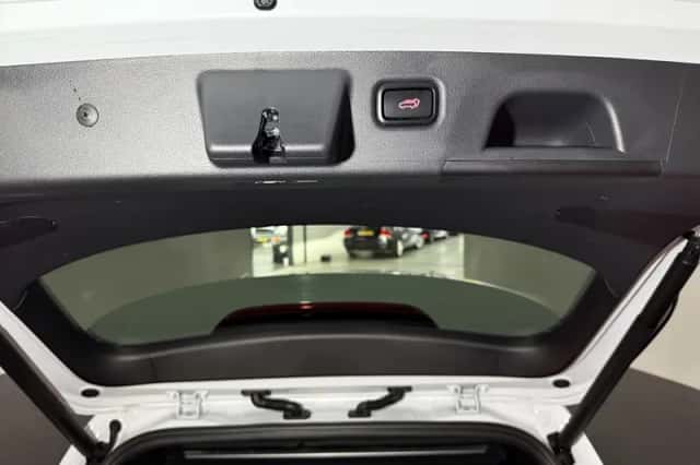 Kia Ceed Sportswagon (2025) thumbnail 6