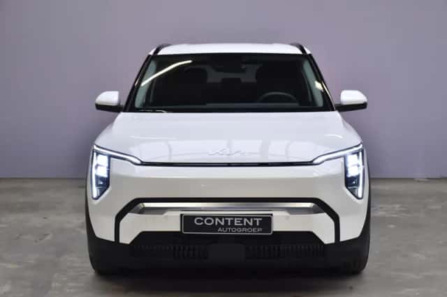 Kia EV3 (2026) thumbnail 2
