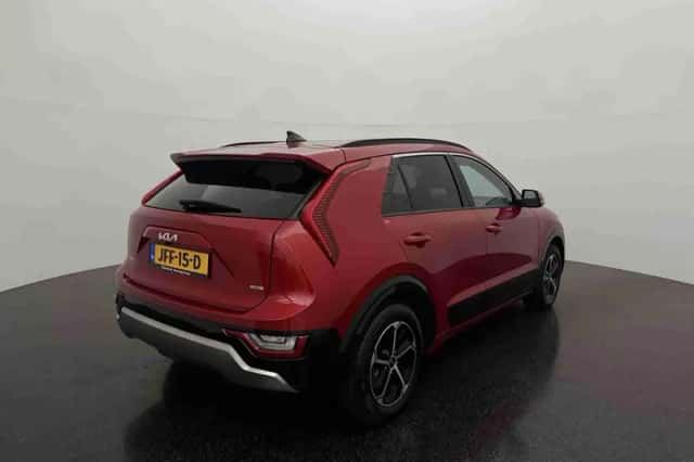 Kia Niro (2025) thumbnail 2
