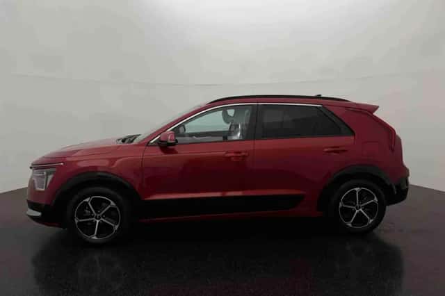 Kia Niro (2025) thumbnail 5