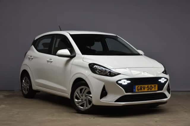 Hyundai i10 (2024) thumbnail 3