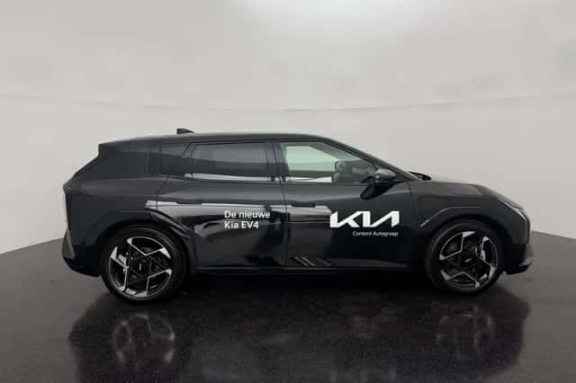 Kia EV4 (2025) thumbnail 4