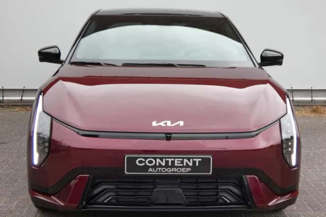 Kia EV4 (2026) thumbnail 2