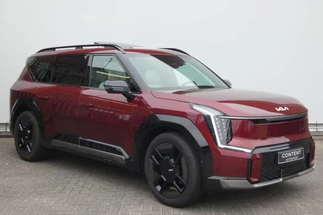 Kia EV9 (2026) thumbnail 3
