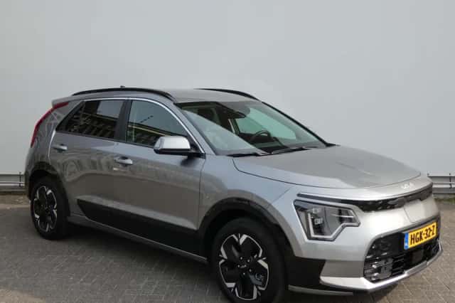 Kia Niro EV (2025) thumbnail 3