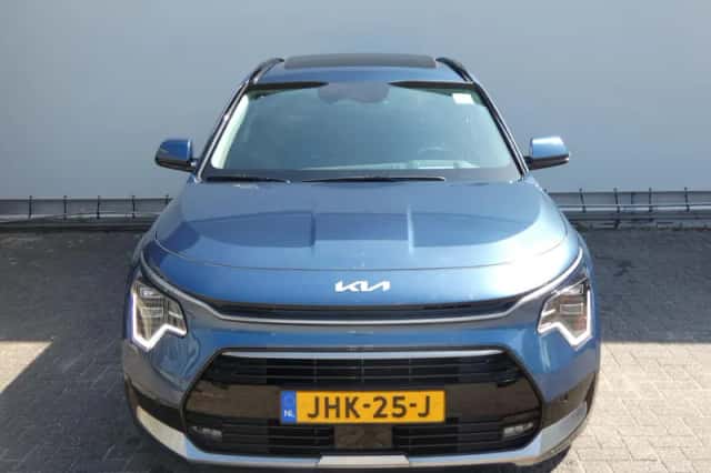 Kia Niro (2025) thumbnail 2