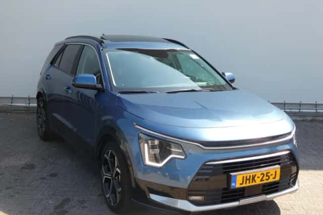 Kia Niro (2025) thumbnail 3