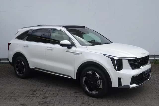 Kia Sorento (2026) thumbnail 3