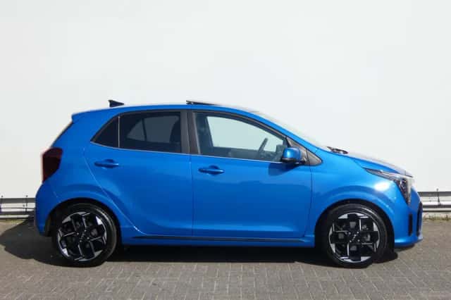 Kia Picanto (2025) thumbnail 4