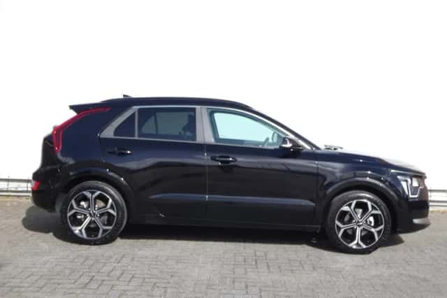 Kia Niro (2025) thumbnail 4