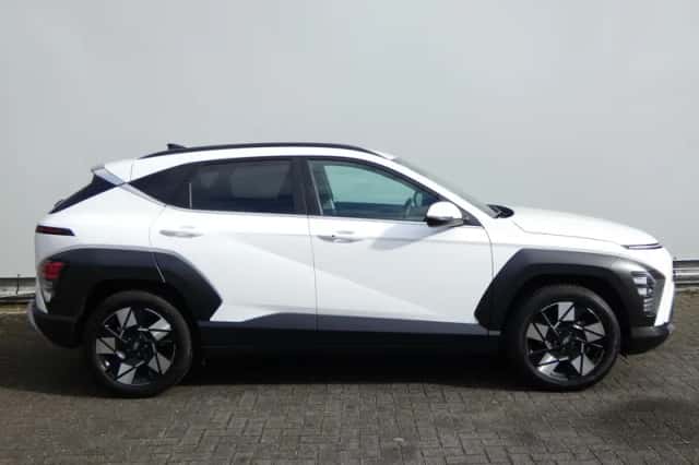 Hyundai Kona (2025) thumbnail 4