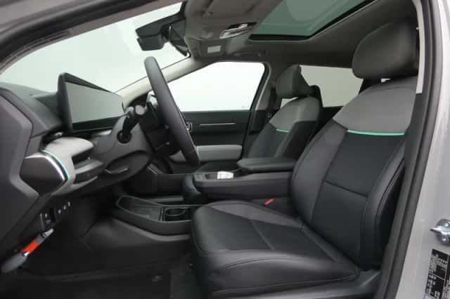 Kia EV4 (2026) thumbnail 5