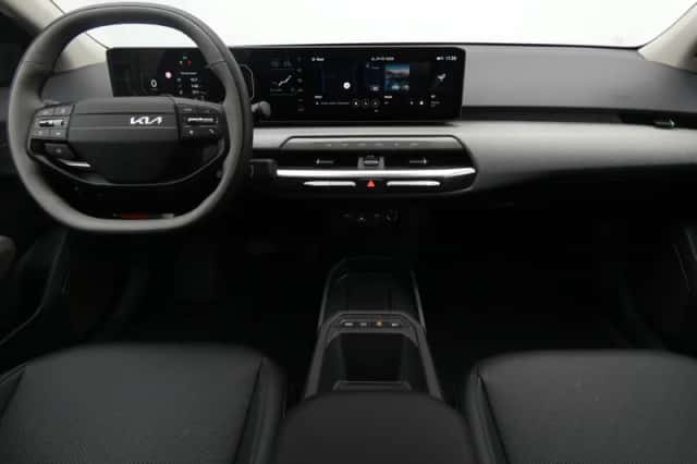 Kia EV4 (2026) thumbnail 6
