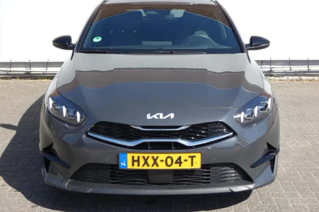 Kia Ceed Sportswagon (2025) thumbnail 2