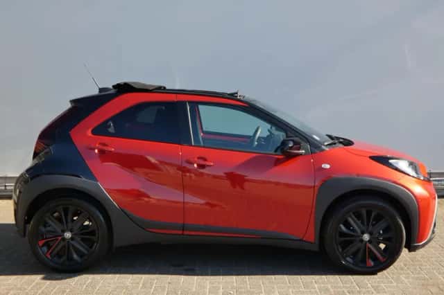 Toyota Aygo (2024) thumbnail 4