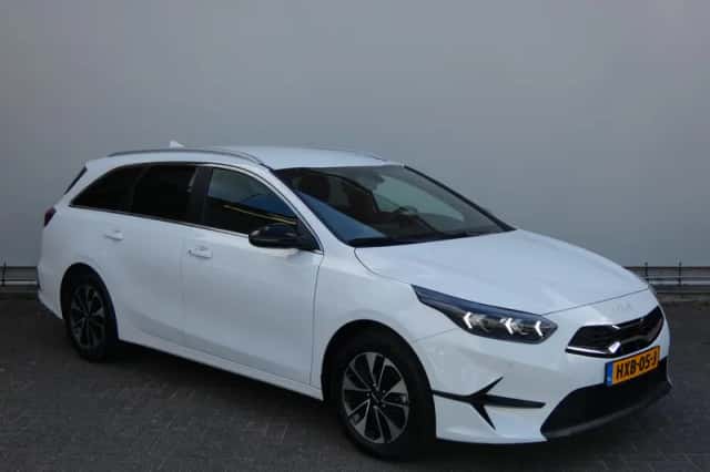 Kia Ceed Sportswagon (2025) thumbnail 3