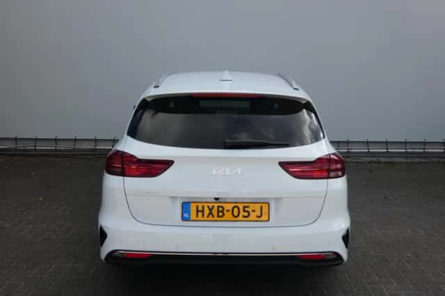 Kia Ceed Sportswagon (2025) thumbnail 6