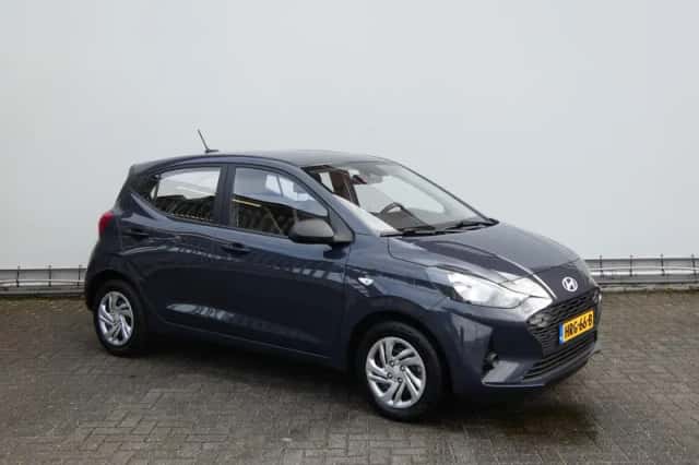 Hyundai i10 (2025) thumbnail 3